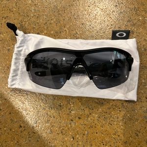 Custom Oakley Radarlock (BRAND NEW)